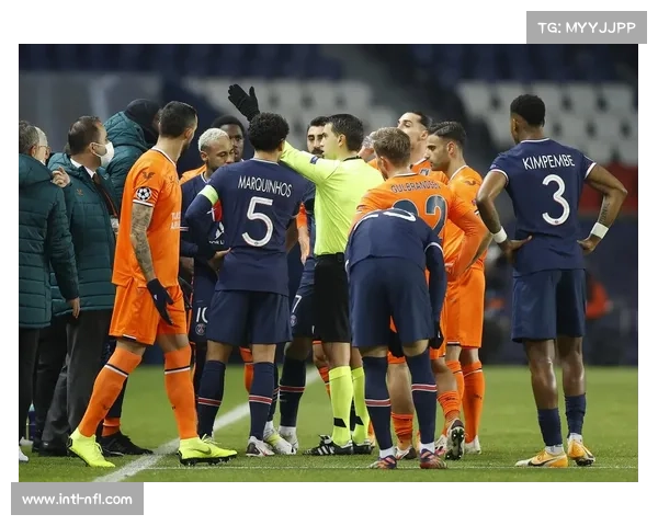 意甲反种族歧视新规落地,球场违规行为自动检测系统启用 意甲反种族歧视新规落地,球场违规行为自动检测系统启用